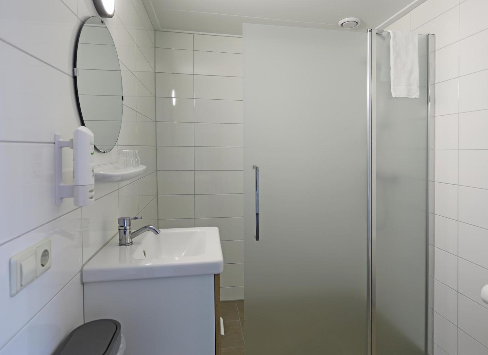 ליכטנוורדה Hotel Bi-J Ons מראה חיצוני תמונה