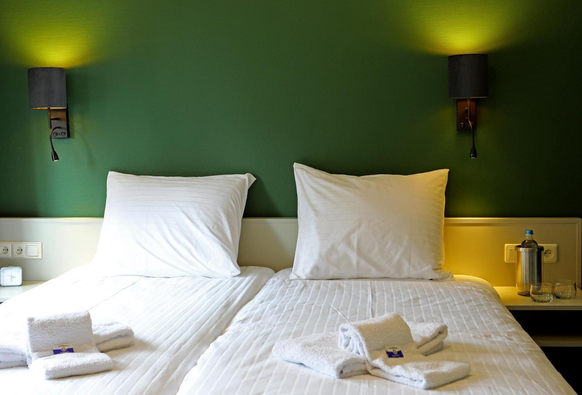 ליכטנוורדה Hotel Bi-J Ons מראה חיצוני תמונה